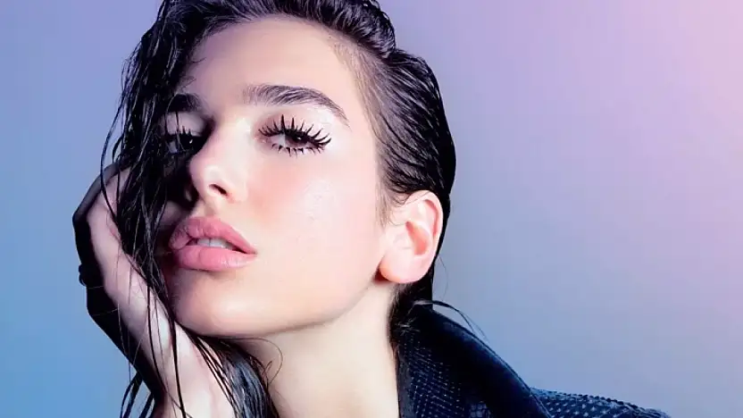Dua Lipa'dan İstanbul sinyali 'Gelmek için can atıyorum!'