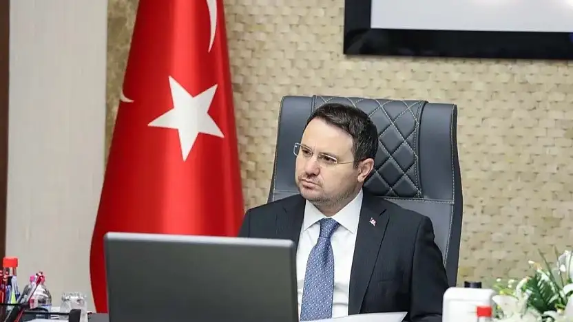 Flaş: Adalet Bakanlığı koltuğuna Akın Gürlek oturdu