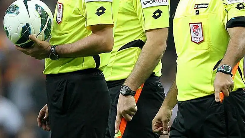 Hakem bahis skandalı futbolu sarstı: Liglere ara verilecek mi?