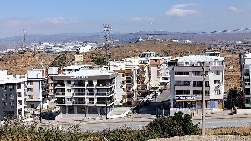 İzmir'de konut satışları yüzde 14,9 azaldı: En fazla satış Menemen'de