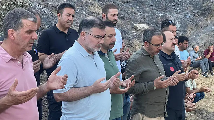 Kasapoğlu'ndan Yangın Bölgesine Ziyaret: 'Yeşil Vatan İçin Omuz Omuza Mücadele Ediyoruz'