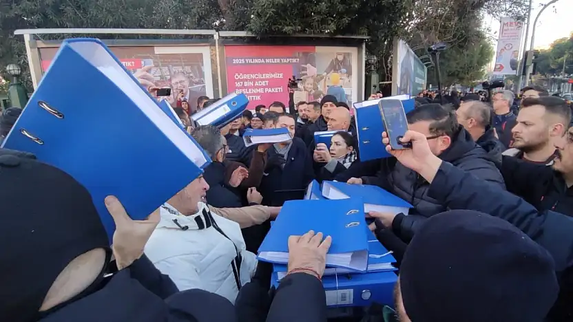 Martı TAG'den İzmir için paylaşımlı yolculuk hamlesi: 48 bin imza UKOME'ye sunuldu