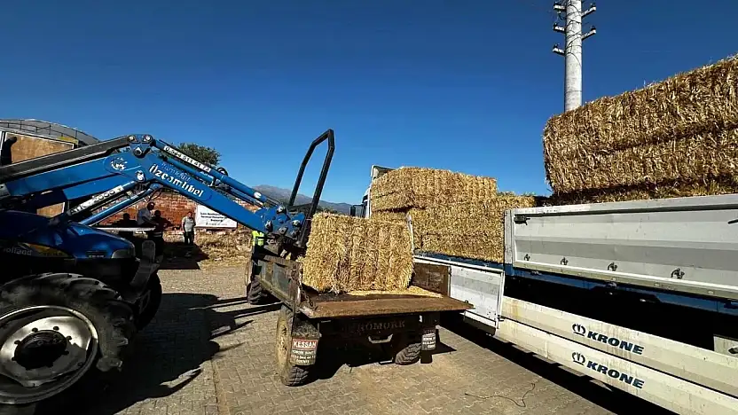 Yangın mağduru köylere 40 ton yem desteği