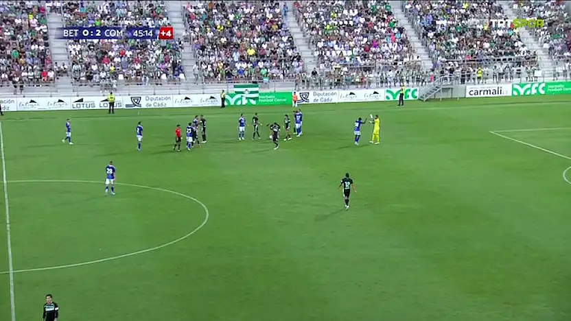 Yumruk yumruğa kavga! Real Betis-Como dostluk maçı yarım kaldı