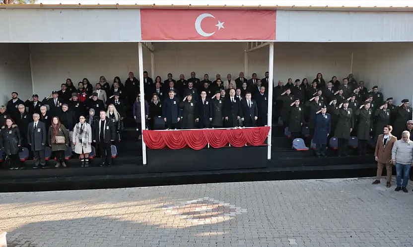 Başkan Pehlivan: Menemen, Şehit Kubilay ve silah arkadaşlarını unutmadı