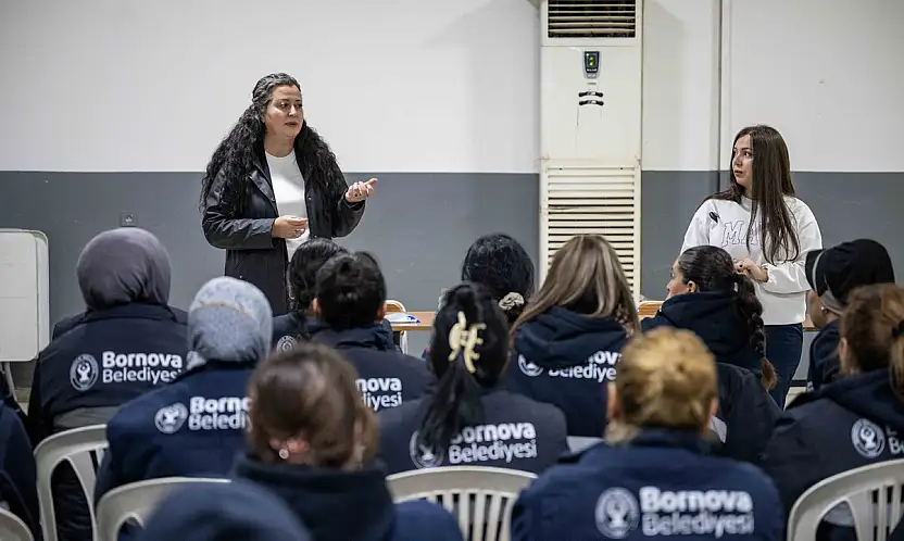 Bornova Belediyesi'nden kadın personeline sağlık parkındalığı çalışması