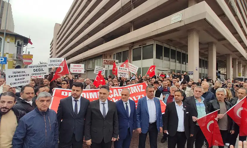 'Bu bina çürük değil' çıkışı: Kemeraltı esnafı kepenk indirdi