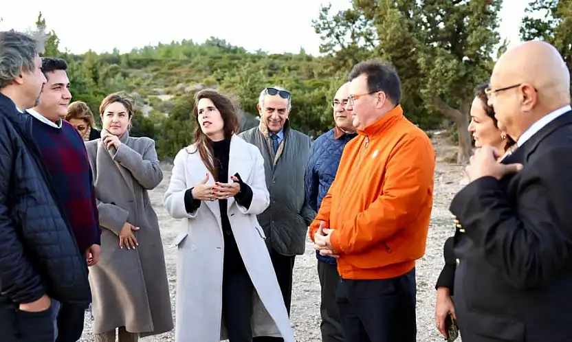 Çeşme'nin deniz tarihi projesi Bakanlık duvarına çarptı!