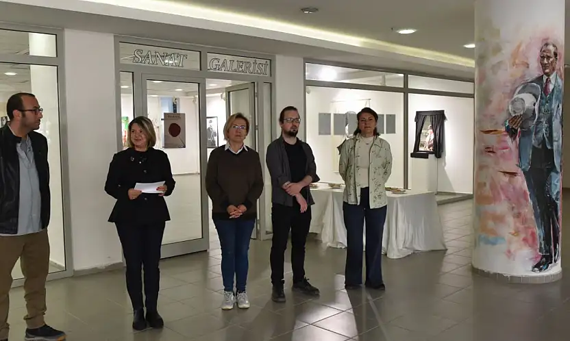 Cumhuriyetin 102'nci yılında sanat ve Atatürk temasıyla sergi açıldı