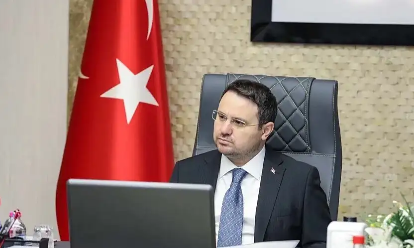 Flaş: Adalet Bakanlığı koltuğuna Akın Gürlek oturdu