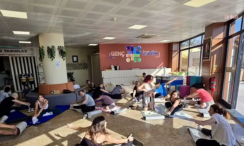 Genç İzmir'in 'Yoga Saati'