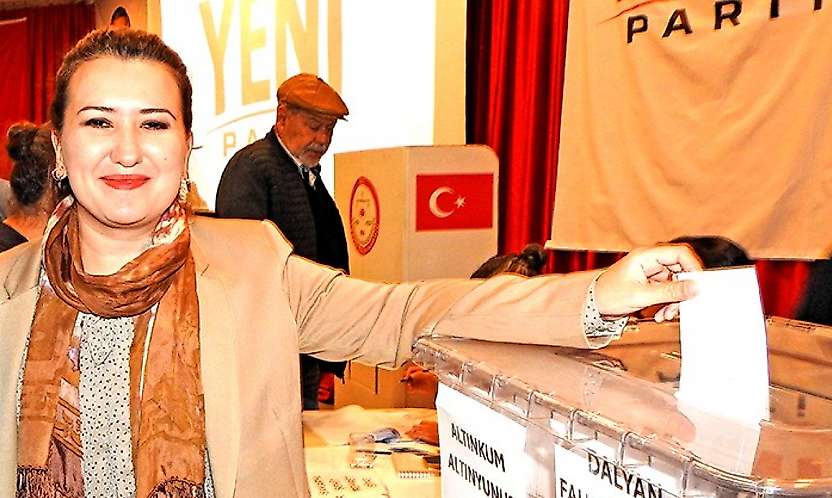 Gökçe Gökçen'den Halk TV'ye kayyum atanmasına tepki