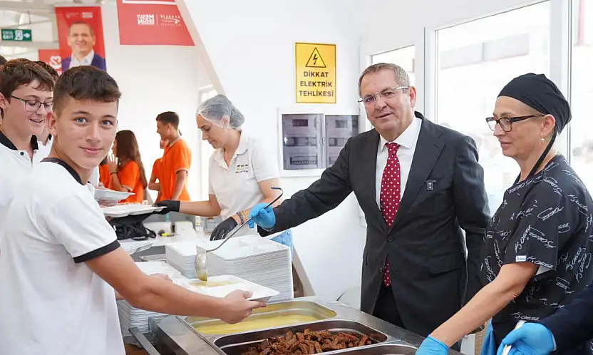 Her gün 1700 öğrenci uygun fiyatlı yemeklerle buluşuyor