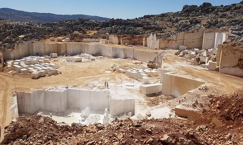 İzmir'de maden projesine karşı köylüler harekete geçti: İmza kampanyası başlatıldı!