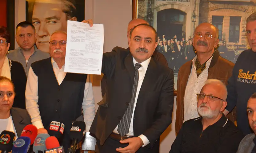 İzmir Lokantacılar Odası'nda seçim öncesi gerilim: Eski başkan hakkında icra ve suç duyurusu