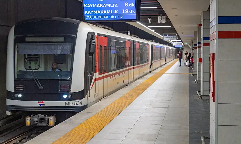 İzmir Metrosu'nda mobil erişim sorunu tarihe karıştı