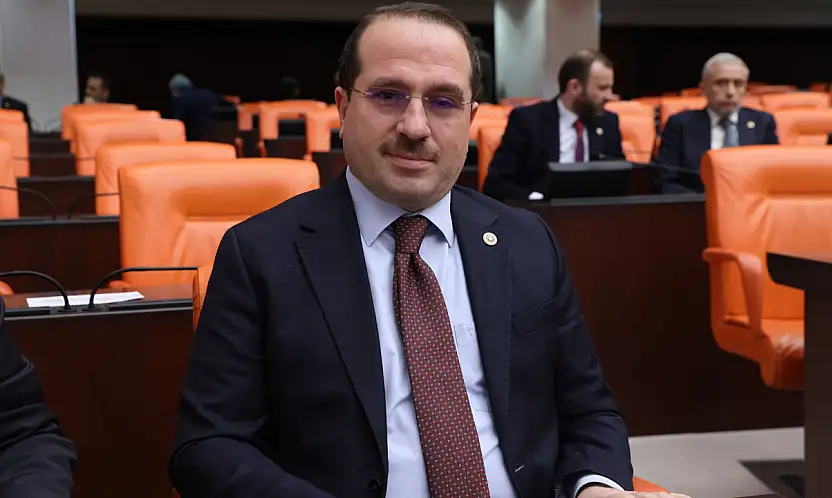 İzmir sağlık hizmetlerine yeni hekim ve ambulans desteği