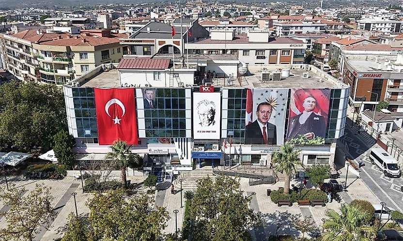 Menderes Belediyesi'nden 'Güvenli Menderes' harekâtı