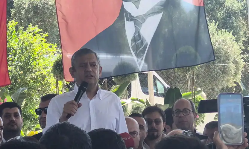 Özgür Özel Bayındır'dan seslendi: Partimizi ilk seçimde iktidara taşıyacağız, başka yol yok