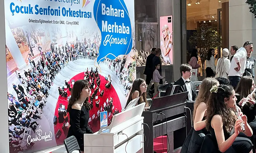 Piyanonun genç Yıldızı Ayşe Nil